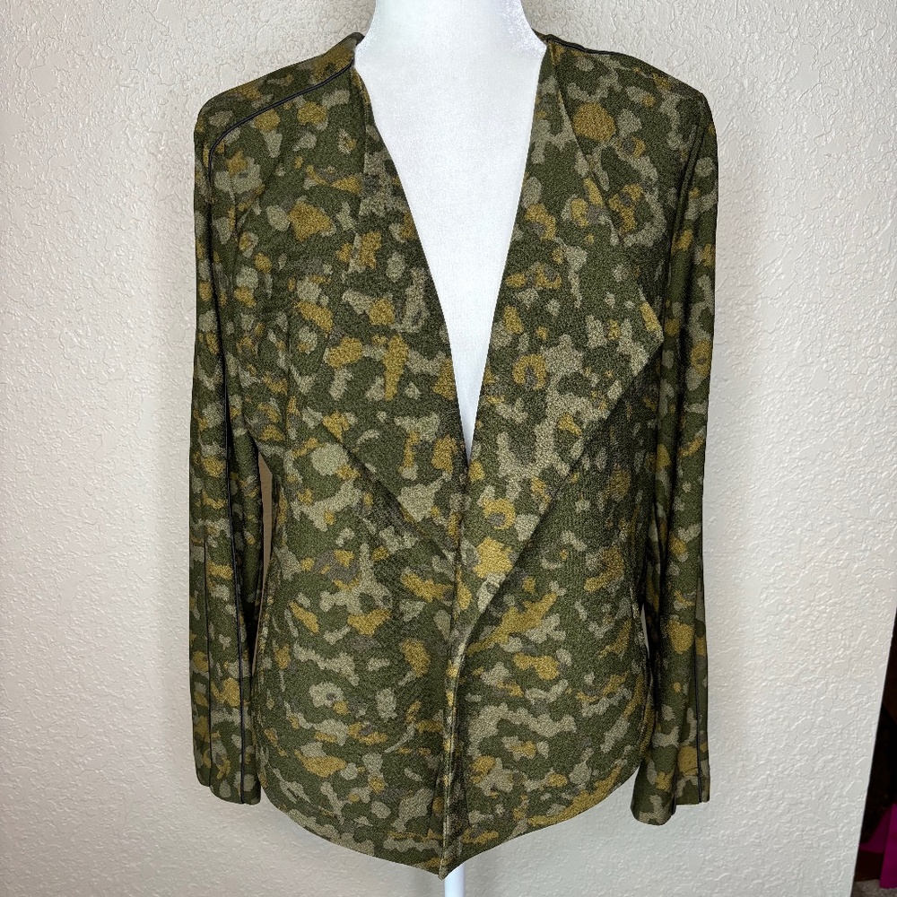 Lysse Green Camouflage Print Open Front Moto Jacket Women's Size Medium …